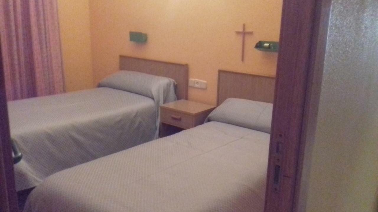 瓜尔达马尔·德尔·塞古拉 Residencia Marista Santa Maria Del Mar酒店 外观 照片